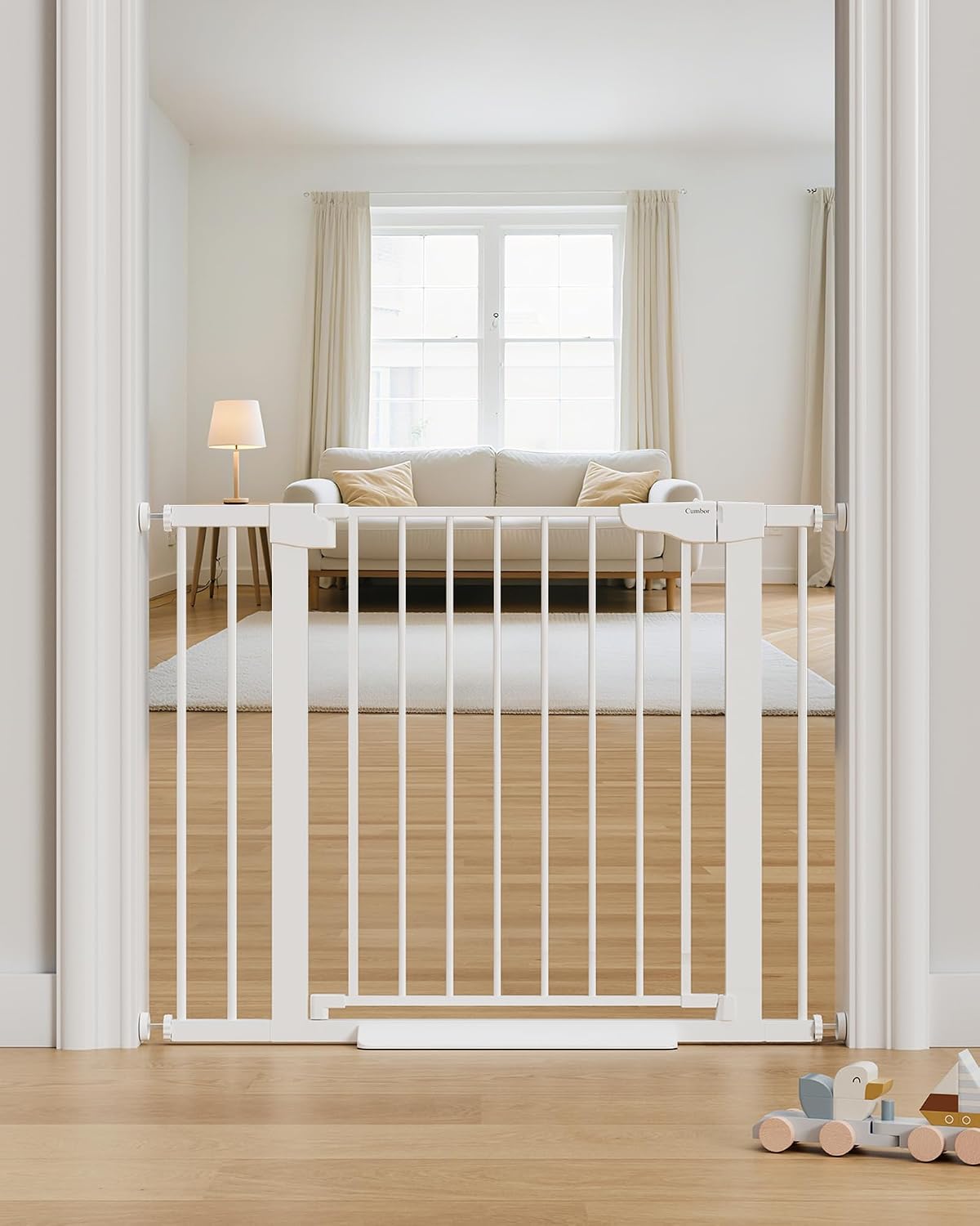 Cumbor 29.7-40.6" Baby Gate for Stairs, Mom's Choice Awards Winner-Dog Gate for Doorways, Pressure Mounted Auto-Close Pet Gates for Dogs Indoor, Safety Child Gate with Easy Walk Thru Door, White