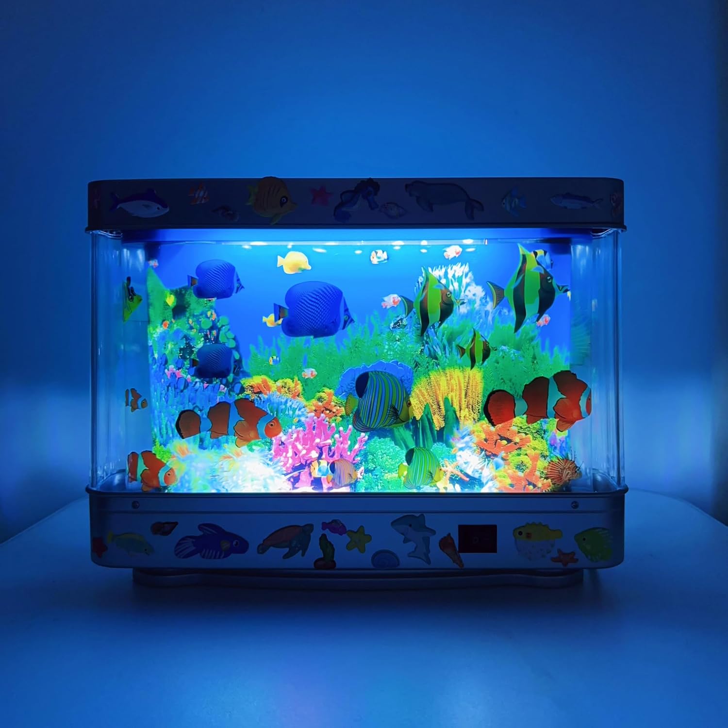 Fake Fish Tank Lamp - Moving Aquarium Night Light with Virtual Ocean Effect, 80s Retro Design for Adult Relaxation, Frutiger Aero Artificial Aquarium Decorative Lamp (US Plug) - Image 6