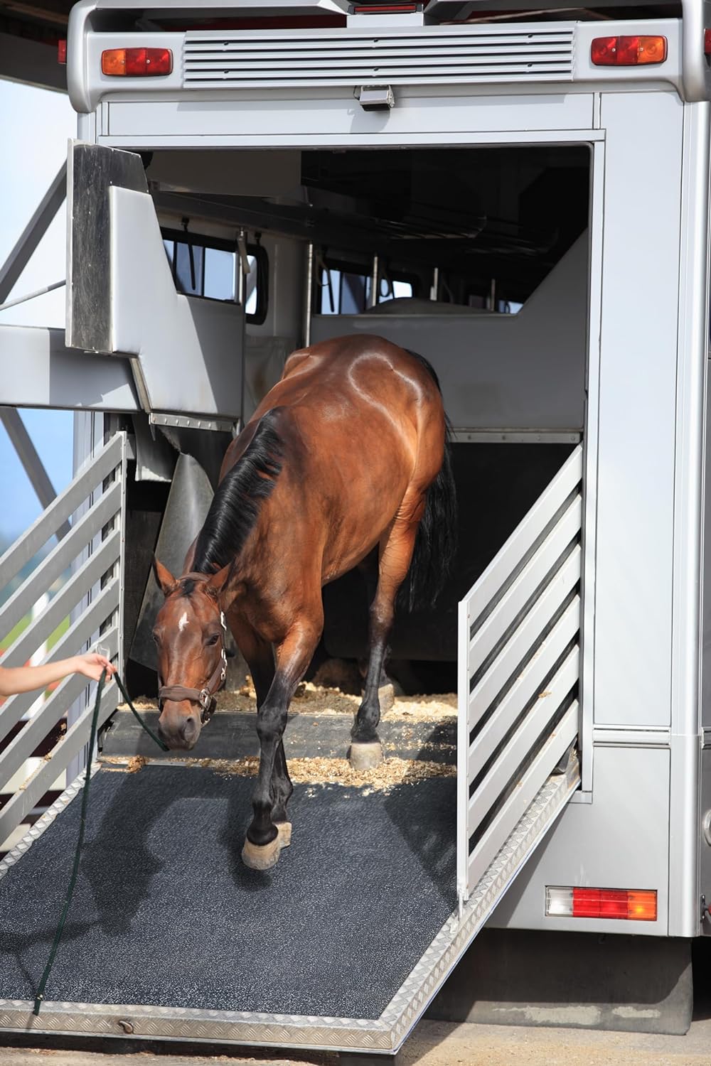 Heavy Duty Horse Stall Mats - Stable Mats, Durable 3/4 in. Thick Rubber Flooring - Solid Black - 3.5' x 6' Mat for Stables, and More - 42 in. x 72 in. Stall Mat - Image 9