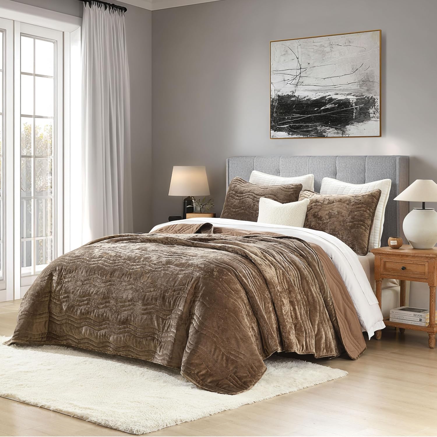 Velvet Quilt Set, Mocha Brown Velvet Quilt Queen Size Comforter Set, Luxury Bedding Soft Plush Bedspread, Machine Washable Coverlet, All-Season 3 Pieces - Image 3